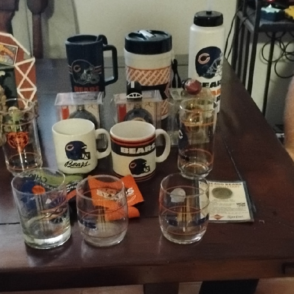 IMAN Bears Themed Drinkware Set - Black, White, Orange